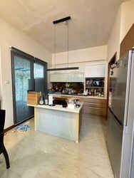 Lornie Road (D11), Terrace #554210851